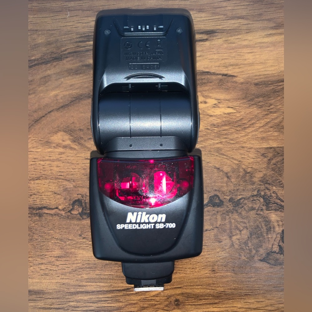 Nikon SB-700 Speed Flash
